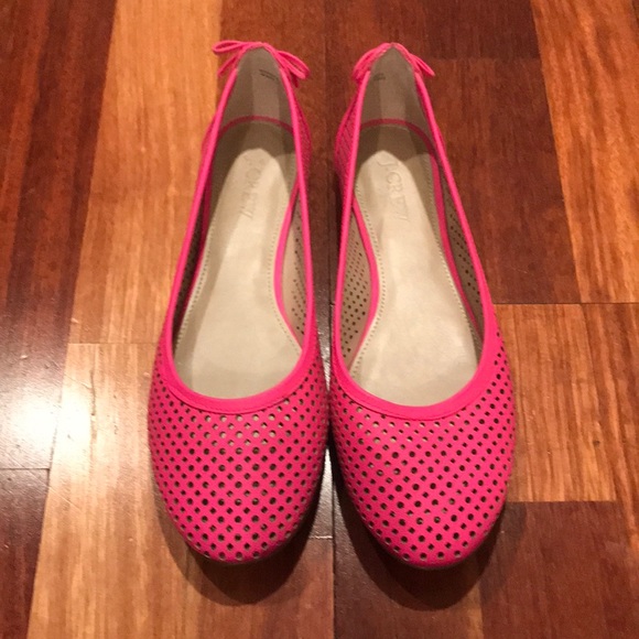 Ballet flats